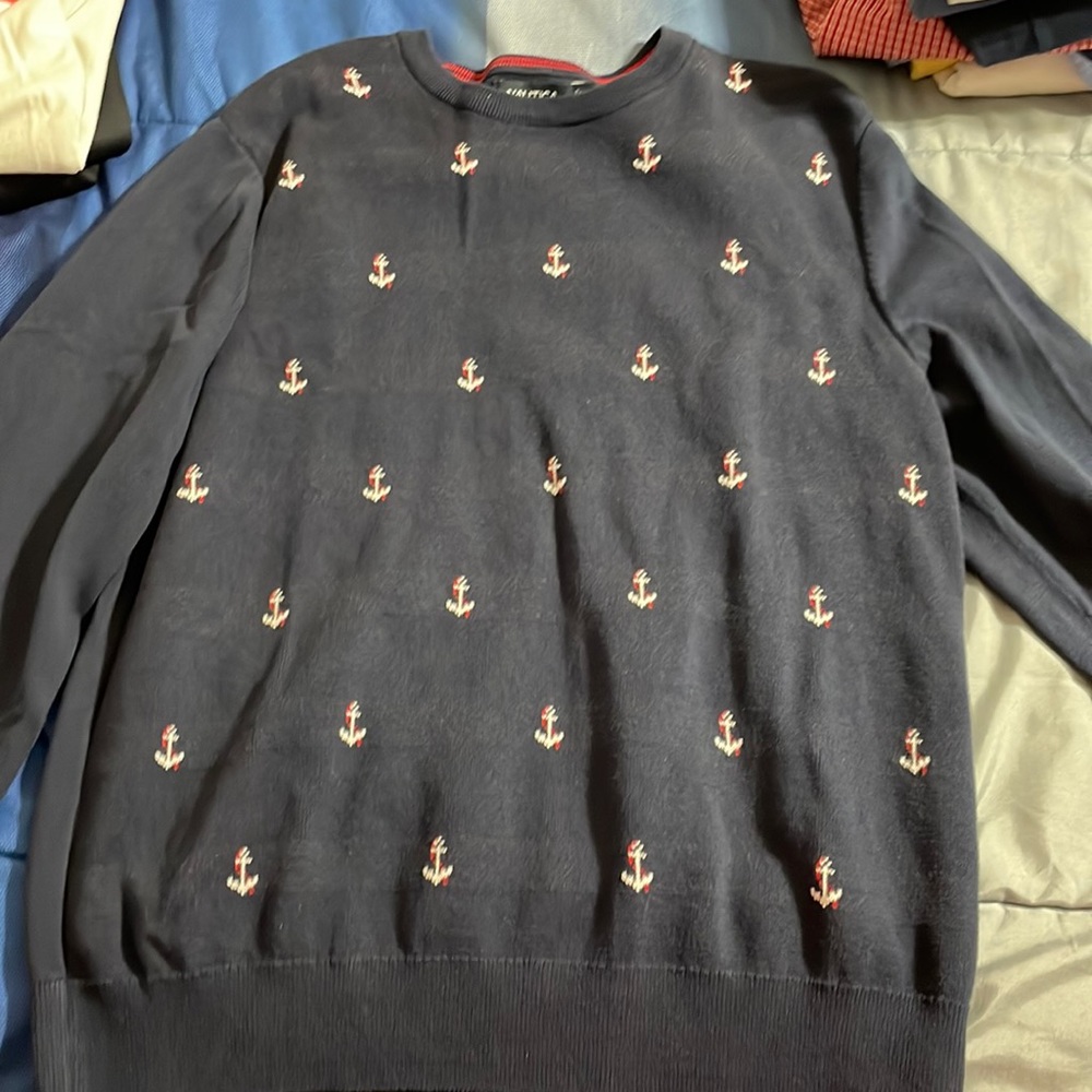 Mens Nautica sweater like new